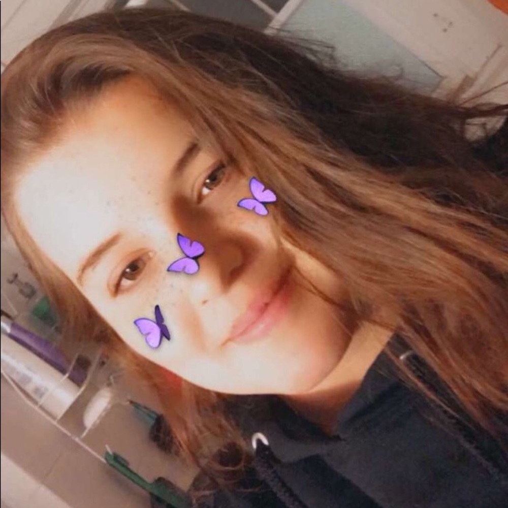 Meet your Posher, Abby